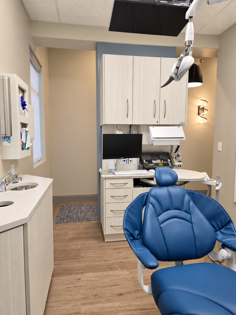 Home 8 Bright Modern Dental Operatory
